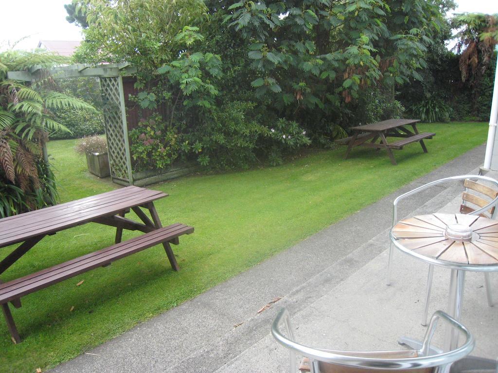 Buller Court On Palmerston Westport Buitenkant foto